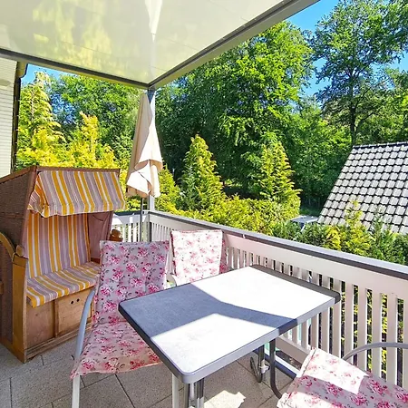 Kuestenwaldhaus Pinguin