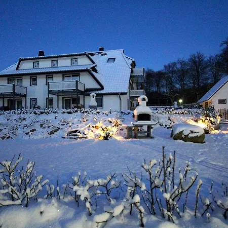 Kuestenwaldhaus Pinguin